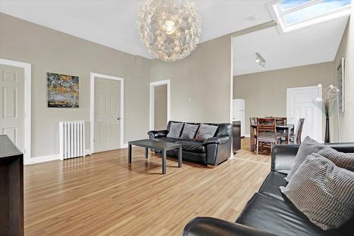 Living room - 2747  - 2751 Rue Notre-Dame O., Montréal (Le Sud-Ouest), QC 