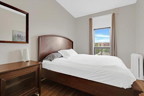 Bedroom - 2747  - 2751 Rue Notre-Dame O., Montréal (Le Sud-Ouest), QC 