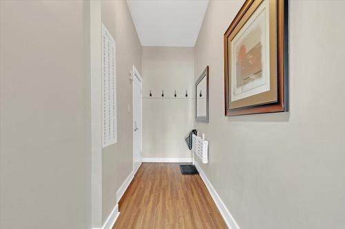 Hall - 2747  - 2751 Rue Notre-Dame O., Montréal (Le Sud-Ouest), QC 