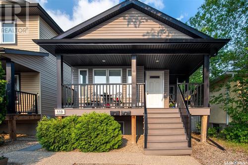 119 St John Street N, Regina, SK - Outdoor With Deck Patio Veranda