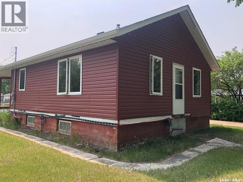 230 2Nd Avenue W, Canora, SK - Outdoor With Exterior