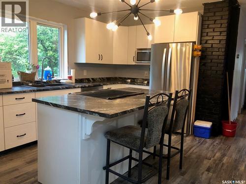 230 2Nd Avenue W, Canora, SK - Indoor Photo Showing Kitchen