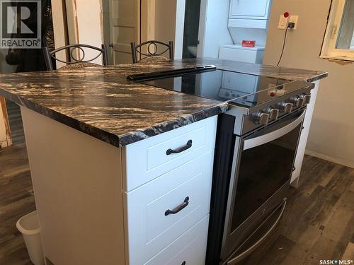 230 2Nd Avenue W, Canora, SK - Indoor Photo Showing Kitchen