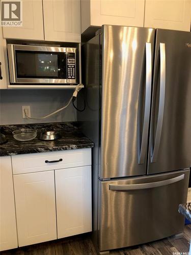 230 2Nd Avenue W, Canora, SK - Indoor Photo Showing Kitchen