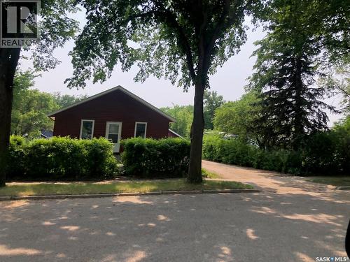 230 2Nd Avenue W, Canora, SK - Outdoor
