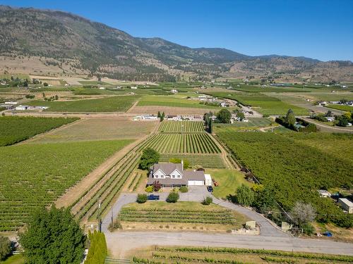 5381 97 Highway, Oliver, BC 