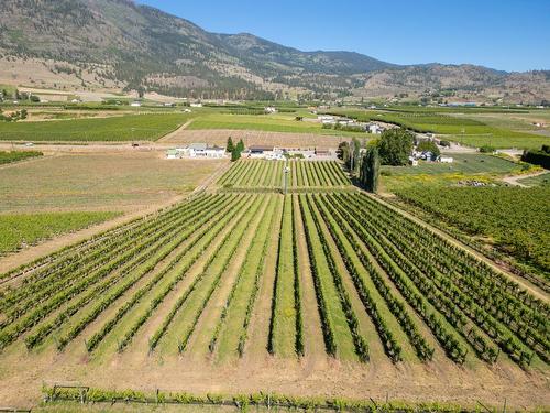 5381 97 Highway, Oliver, BC 