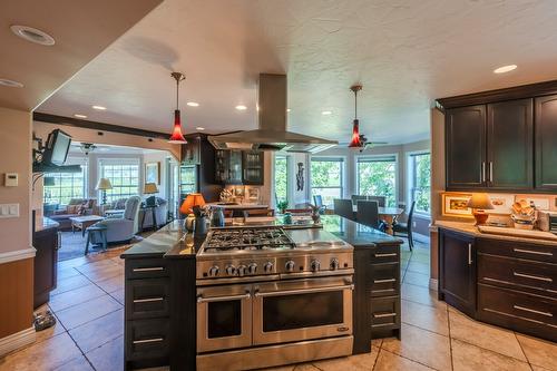 5381 97 Highway, Oliver, BC 