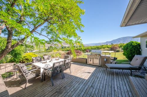 5381 97 Highway, Oliver, BC 