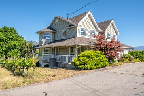 5381 97 Highway, Oliver, BC 