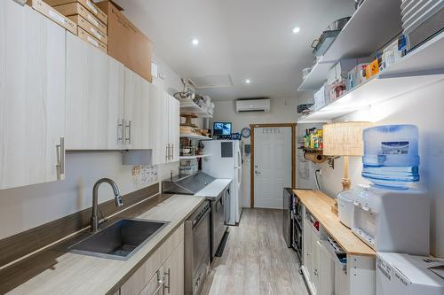 5381 97 Highway, Oliver, BC 