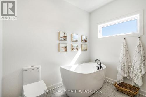 Inside picture of model home for inspiration - 17 Mayer Street, The Nation, ON - Indoor Photo Showing Bathroom