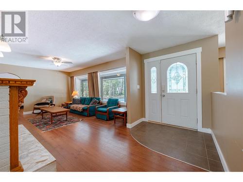 1557 Nichol Road, Revelstoke, BC - Indoor