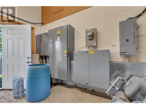 3803 Mclean Creek Road, Okanagan Falls, BC - Indoor