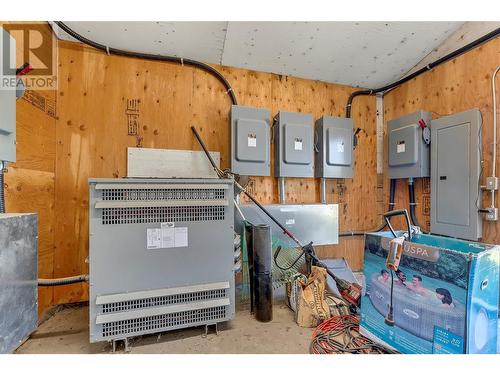 3803 Mclean Creek Road, Okanagan Falls, BC - Indoor