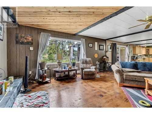 3803 Mclean Creek Road, Okanagan Falls, BC - Indoor