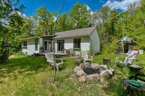 Backyard - 605 Rue Des Tchèques, Saint-Calixte, QC - Outdoor