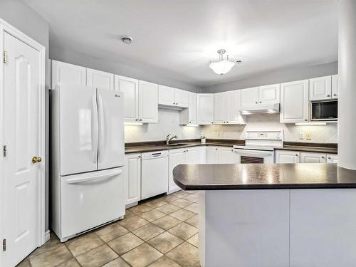 102 10 Regency Park Drive, Halifax, NS 