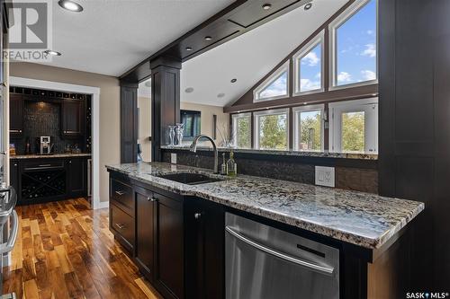 4818 Sandpiper Crescent E, Regina, SK - Indoor Photo Showing Kitchen