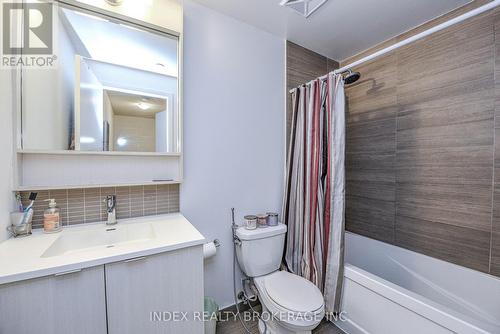 103 - 2560 Eglinton Avenue, Mississauga, ON - Indoor Photo Showing Bathroom