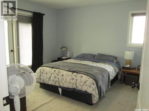 660 Park Road, Zenon Park, SK - Indoor Photo Showing Bedroom