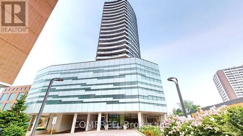 606 - 485 RICHMOND ROAD  Ottawa, ON K2A 3W9