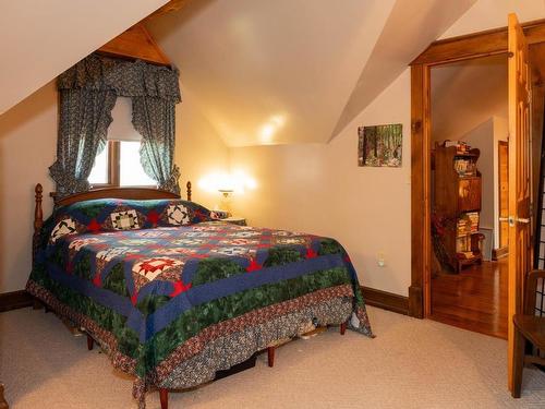 63 Lilypad Bay; I.R. 38A, Kenora, ON - Indoor Photo Showing Bedroom