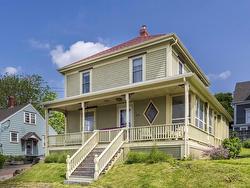 271 Montague Street  Lunenburg, NS B0J 2C0