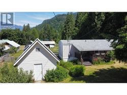 612 Fletcher Avenue  Slocan, BC V0G 2C0