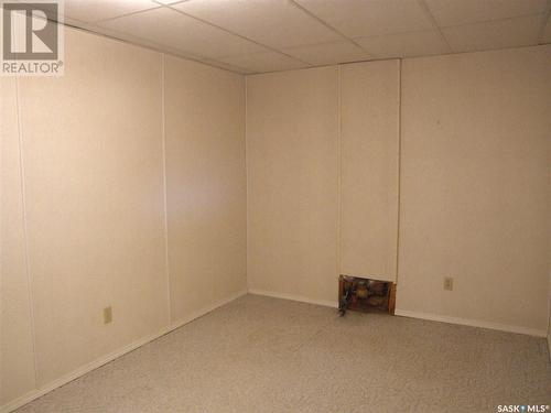 449 Pacific Drive, Burstall, SK - Indoor Photo Showing Other Room