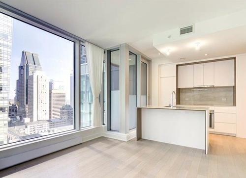 Cuisine - 1802-1020 Rue De La Montagne, Montréal (Ville-Marie), QC - Indoor