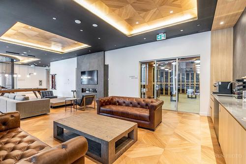Salle communautaire - 1802-1020 Rue De La Montagne, Montréal (Ville-Marie), QC - Indoor Photo Showing Living Room