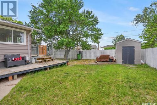 833 Keith Street, Moose Jaw, SK - Outdoor With Deck Patio Veranda
