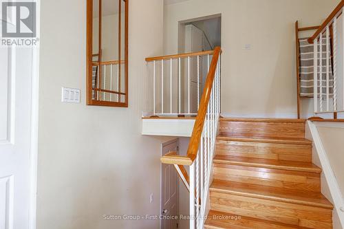 142 Kenner Crescent, Stratford, ON - Indoor Photo Showing Other Room