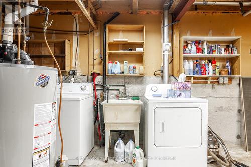 142 Kenner Crescent, Stratford, ON - Indoor Photo Showing Laundry Room