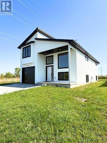 1552 MELWOOD DRIVE  St. Clair, ON N0N 1B0