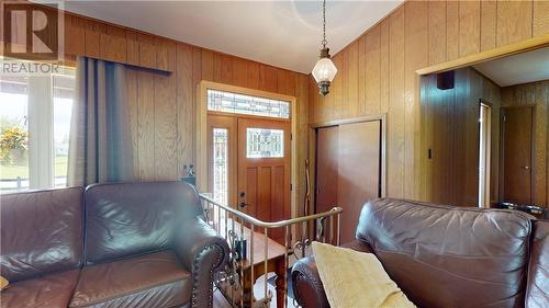 26 Hall Street, Gore Bay, ON - Indoor