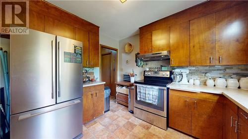 26 Hall Street, Gore Bay, ON - Indoor Photo Showing Kitchen