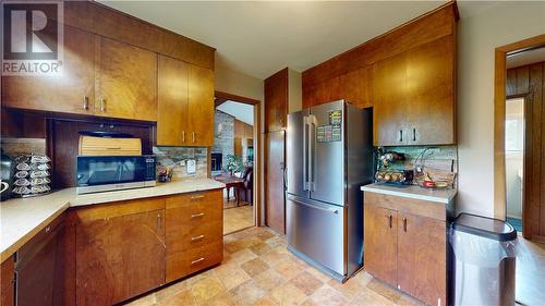 26 Hall Street, Gore Bay, ON - Indoor Photo Showing Kitchen