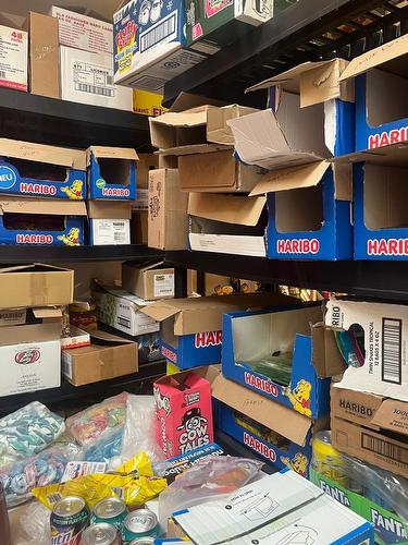 Commerce - 118-1455 Rue Peel, Montréal (Ville-Marie), QC 