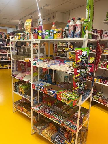 Commerce - 118-1455 Rue Peel, Montréal (Ville-Marie), QC 