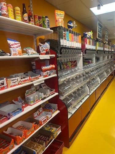 Commerce - 118-1455 Rue Peel, Montréal (Ville-Marie), QC 