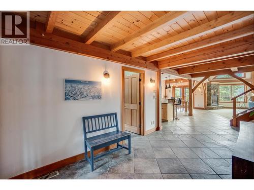 3802 Aaron Road, Nelson, BC - Indoor Photo Showing Other Room