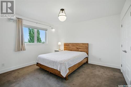 739 Beechdale Way, Saskatoon, SK - Indoor Photo Showing Bedroom