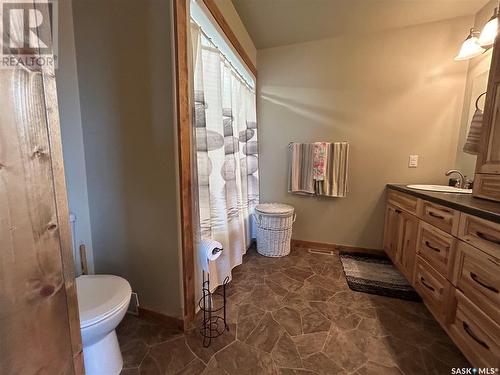 455 4Th Street, Carrot River, SK - Indoor Photo Showing Bathroom
