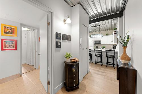 Overall view - 505-450 Place Fabien-Drapeau, Sainte-Thérèse, QC - Indoor Photo Showing Other Room