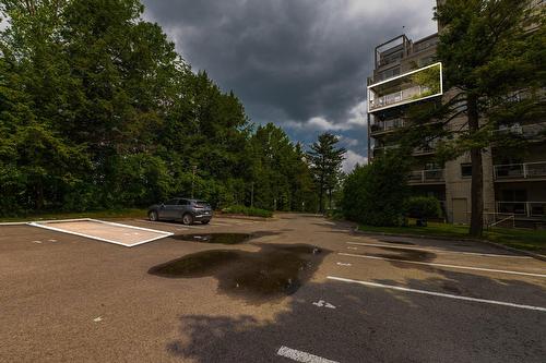 Parking - 505-450 Place Fabien-Drapeau, Sainte-Thérèse, QC - Outdoor