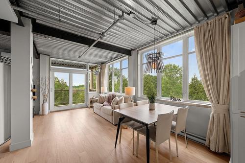 Dining room - 505-450 Place Fabien-Drapeau, Sainte-Thérèse, QC - Indoor