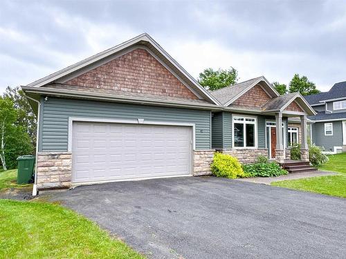 41 Southampton Drive, Stratford, PE 