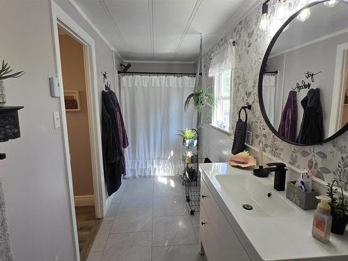 27 Pinecrest Drive, New Minas, NS 